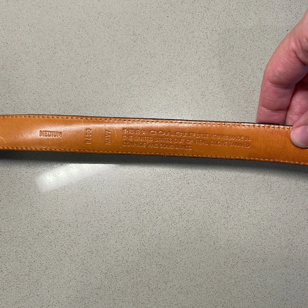 Vintage Coach Navy Belt - Picture 4 of 8